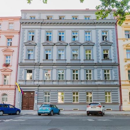 Cozy Quiet New Apartment In Karlin Square 布拉格 外观 照片